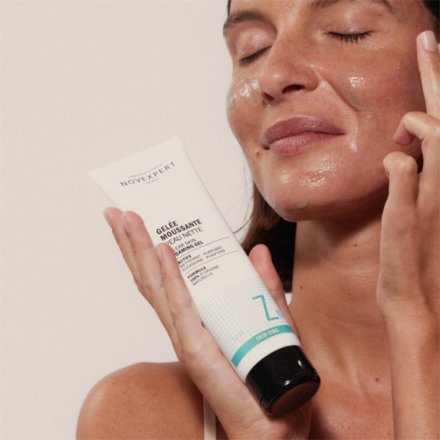 GELEE MOUSSANTE PEAU NETTE